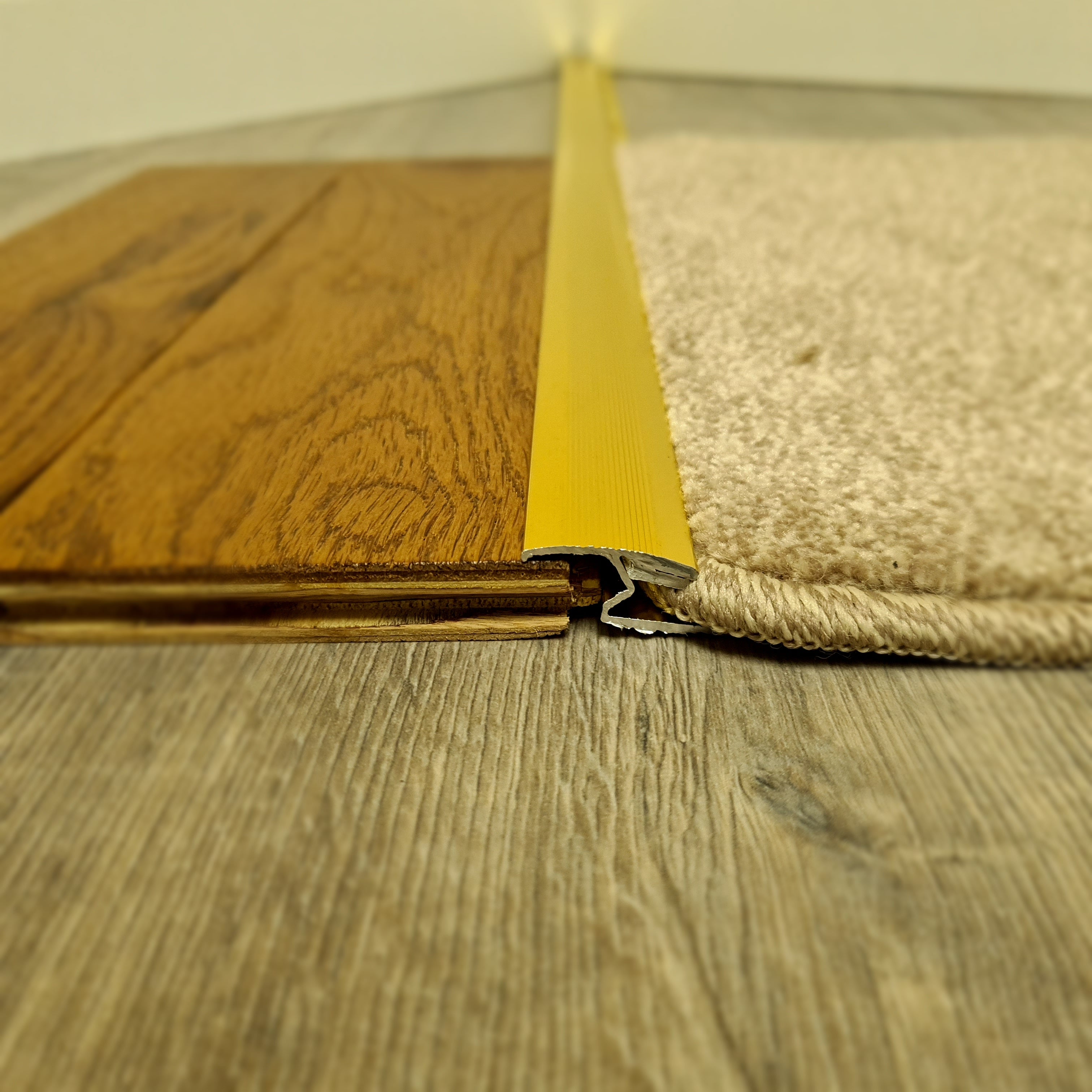 Metal Gold  Z (floor to carpet) Door Trim