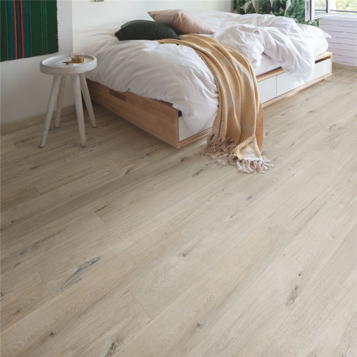 Quickstep Alpha Medium Plank Vinyl Flooring  £47.95m2