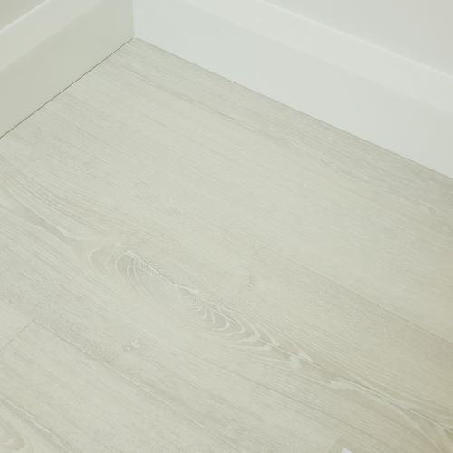 Quickstep Impressive Ultra 12mm Laminate Flooring  £43.95m2